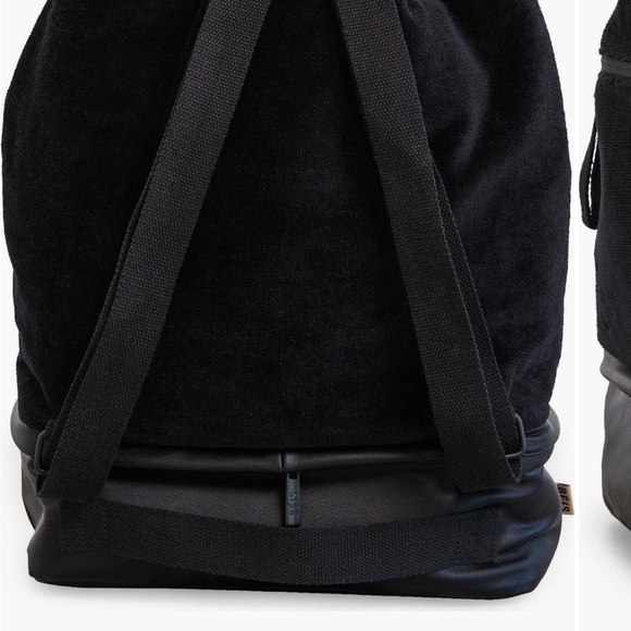 Béis
Terry
Backpack
Cooler - Picture 2 of 6